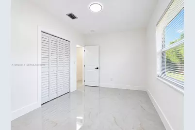 3510 NW 82nd St, Miami, FL 33147 - Photo 20