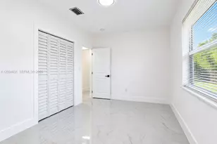 3510 NW 82nd St, Miami, FL 33147 - Photo 20