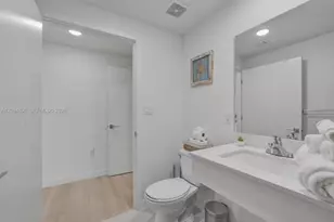 2201 Polk St, Hollywood, FL 33020 - Photo 10