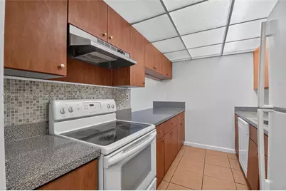 1880 N Congress Ave #301, West Palm Beach, FL 33401 - Photo 2