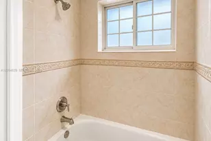 13221 SW 2nd St, Miami, FL 33184 - Photo 8