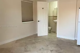 3889 NW 5th St, Miami, FL 33126 - Photo 18
