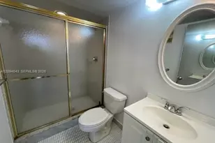470 Executive Center Dr, West Palm Beach, FL 33401 - Photo 8