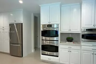 7521 SW 175th St, Palmetto Bay, FL 33157 - Photo 20