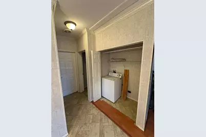 21631 NW 8th Ct #H, Pembroke Pines, FL 33029 - Photo 24