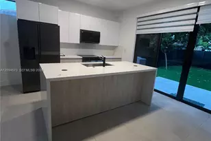 919 NW 55th St, Miami, FL 33127 - Photo 6