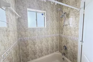 7540 W 20th Ave, Hialeah, FL 33016 - Photo 8