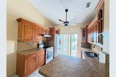 7540 W 20th Ave #201, Hialeah, FL 33016 - Photo 1