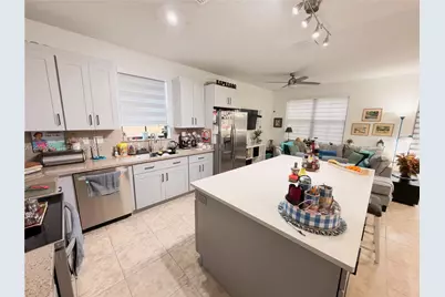 9947 NW 10th Ter, Miami, FL 33172 - Photo 20