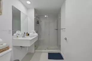 2201 Polk St, Hollywood, FL 33020 - Photo 2