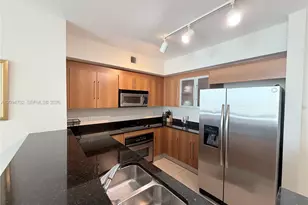 325 S Biscayne Blvd, Miami, FL 33131 - Photo 8