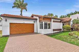 616 NE 195th St, Miami, FL 33179 - Photo 1