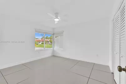 616 NE 195th St, Miami, FL 33179 - Photo 42