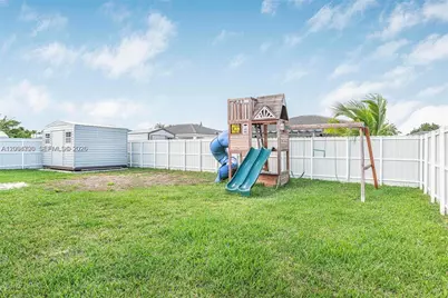 15961 SW 307th Ter, Homestead, FL 33033 - Photo 18