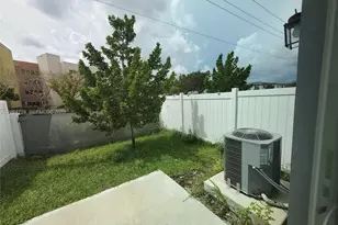 1085 NW 4th Ter, Florida City, FL 33034 - Photo 22