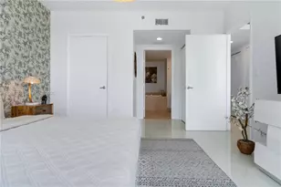 485 Brickell Ave, Miami, FL 33131 - Photo 10