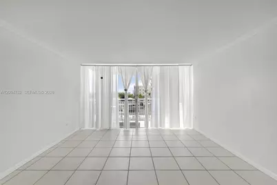 18071 Biscayne Blvd #303, Aventura, FL 33160 - Photo 8