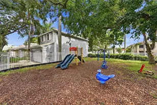 9858 NW 3rd St, Plantation, FL 33324 - Photo 26