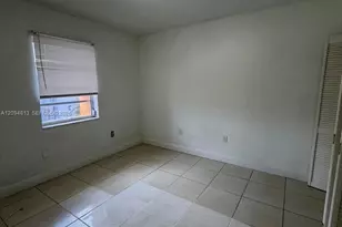 4050 NW 135th St, Opa Locka, FL 33054 - Photo 10