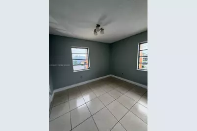 4050 NW 135th St #16-1, Opa Locka, FL 33054 - Photo 4