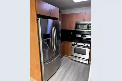 16851 NE 35th Ave #32, North Miami Beach, FL 33160 - Photo 8