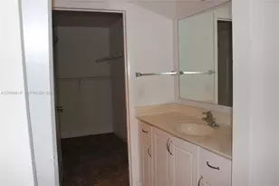 4871 Via Palm Lakes, West Palm Beach, FL 33417 - Photo 16