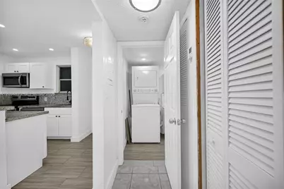 13101 Memorial Hwy #104, North Miami, FL 33161 - Photo 8