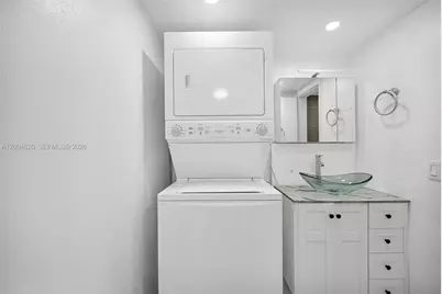 13101 Memorial Hwy #104, North Miami, FL 33161 - Photo 12