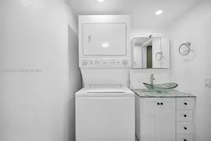 13101 Memorial Hwy, North Miami, FL 33161 - Photo 12