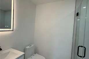 2610 Pierce St, Hollywood, FL 33020 - Photo 10