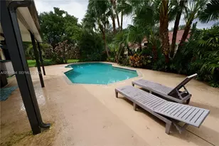 9135 S Southern Orchard Rd S, Davie, FL 33328 - Photo 24