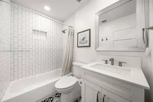 14501 SW 122nd Pl, Miami, FL 33186 - Photo 16