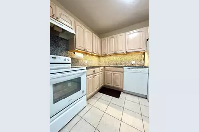 20301 W Country Club Dr #1025, Aventura, FL 33180 - Photo 12