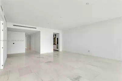 300 Biscayne Blvd Way #4203, Miami, FL 33131 - Photo 8
