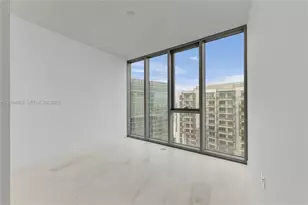 300 Biscayne Blvd Way, Miami, FL 33131 - Photo 32