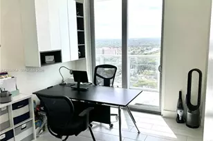 2000 Metropica Wy, Sunrise, FL 33323 - Photo 8