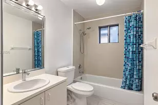 18208 SW 154 Ct, Miami, FL 33187 - Photo 6