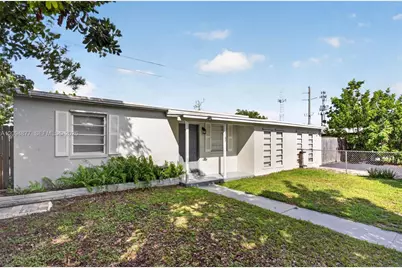 5197 NE 14th Ave, Pompano Beach, FL 33064 - Photo 1