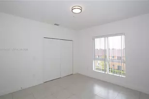 6171 NW 182nd Ln, Hialeah, FL 33015 - Photo 10