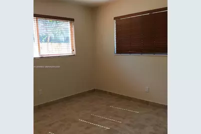 1324 NE 127th St #09, North Miami, FL 33161 - Photo 6