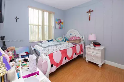 873 NW 135th Ave, Pembroke Pines, FL 33028 - Photo 14