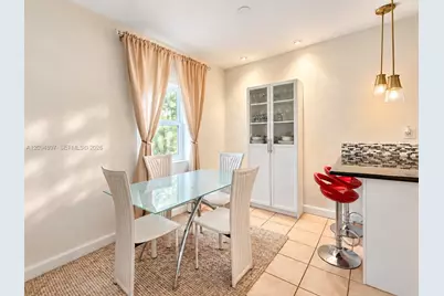 797 NW 9th St, Homestead, FL 33030 - Photo 8