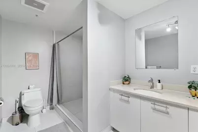 3250 NE 1st Ave #1001, Miami, FL 33137 - Photo 12
