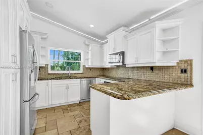 6121 SW 113th Ct, Miami, FL 33173 - Photo 16