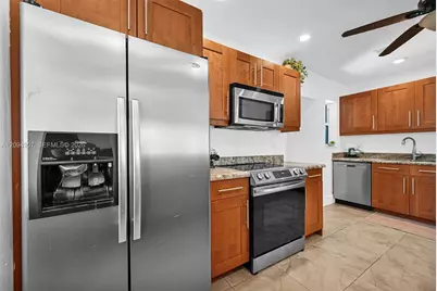 1328 N Andrews Ave, Fort Lauderdale, FL 33311 - Photo 12