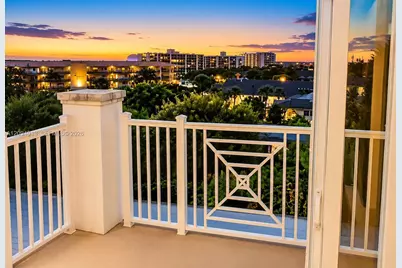 1931 NE 2nd St #405, Deerfield Beach, FL 33441 - Photo 16