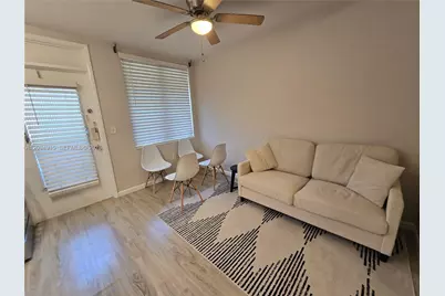 441 Collins Ave #5, Miami Beach, FL 33139 - Photo 8