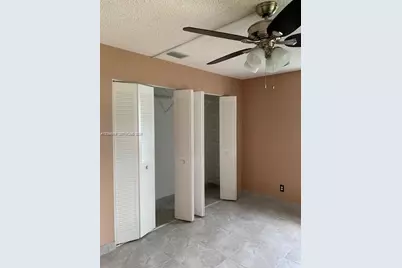 1024 NW 90th Way, Plantation, FL 33322 - Photo 14