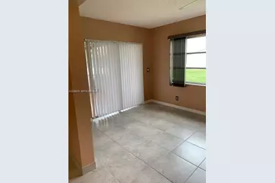 1024 NW 90th Way, Plantation, FL 33322 - Photo 4