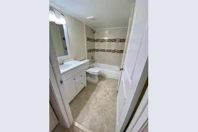 8881 A Fontainebleau Blvd #307, Miami, FL 33172 - Photo 14